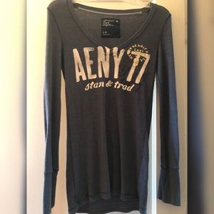 Blue Long Sleeve American Eagle Top Size L